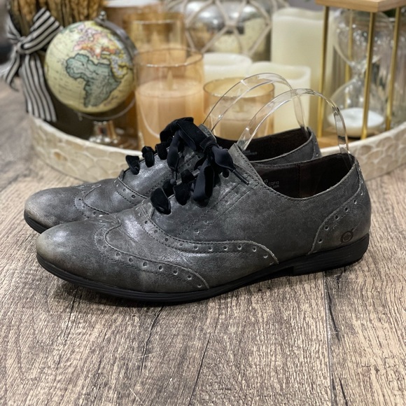 Born Arletta Leather Wingtip Loafer 